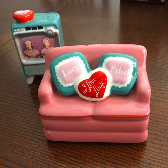 I Love Lucy Collectible Salt & Pepper Shakers “Job Switching” - Picture 1 of 6